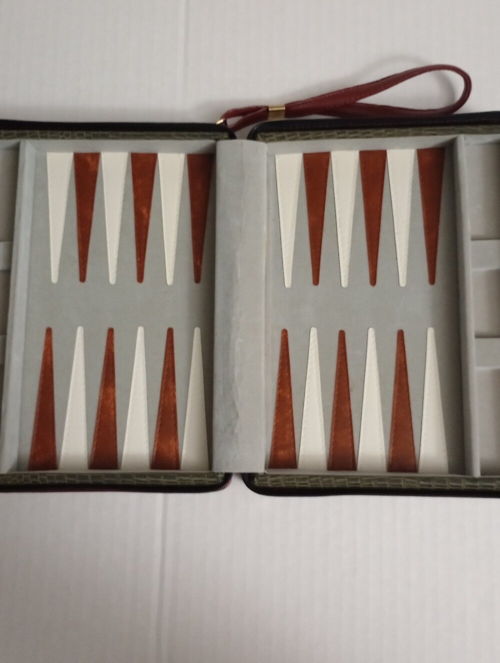 Travel Backgammon Zippered Folding Case with Wrist Strap Complete Set Vintage